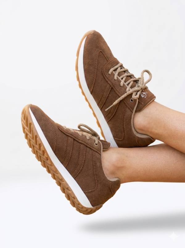 Tenis Casuales en Cuero Carnaza - Marrón Chocolate Profundo