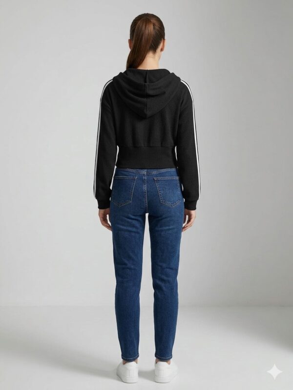 IMG_0848 Buzo Hoodie Cropped