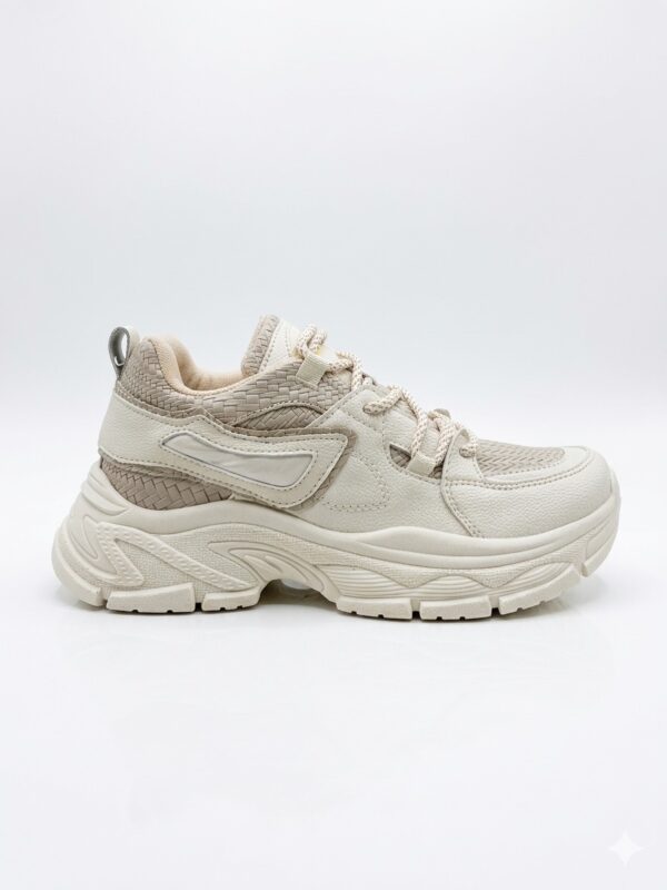 IMG_1222 Zapatillas Urbanas "Chunky" con Textura Entretejida - Crema