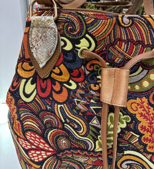 Bolso Tote "Artistic Jacquard" con Cierre de Cordón