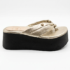 Sandalia Plataforma Thong Champagne