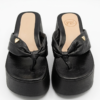 Sandalia Plataforma Thong Negra