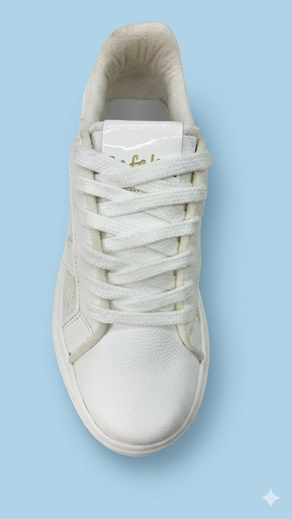 Tenis Chunky Sofala Off-White con Detalles en Encaje