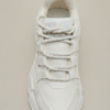 Tenis Chunkys Blancos con Detalles Metalizados y Agujetas Bicolor