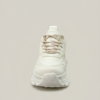 Tenis Chunkys Tono Crema con Diseño de Capas y Agujetas Tejidas